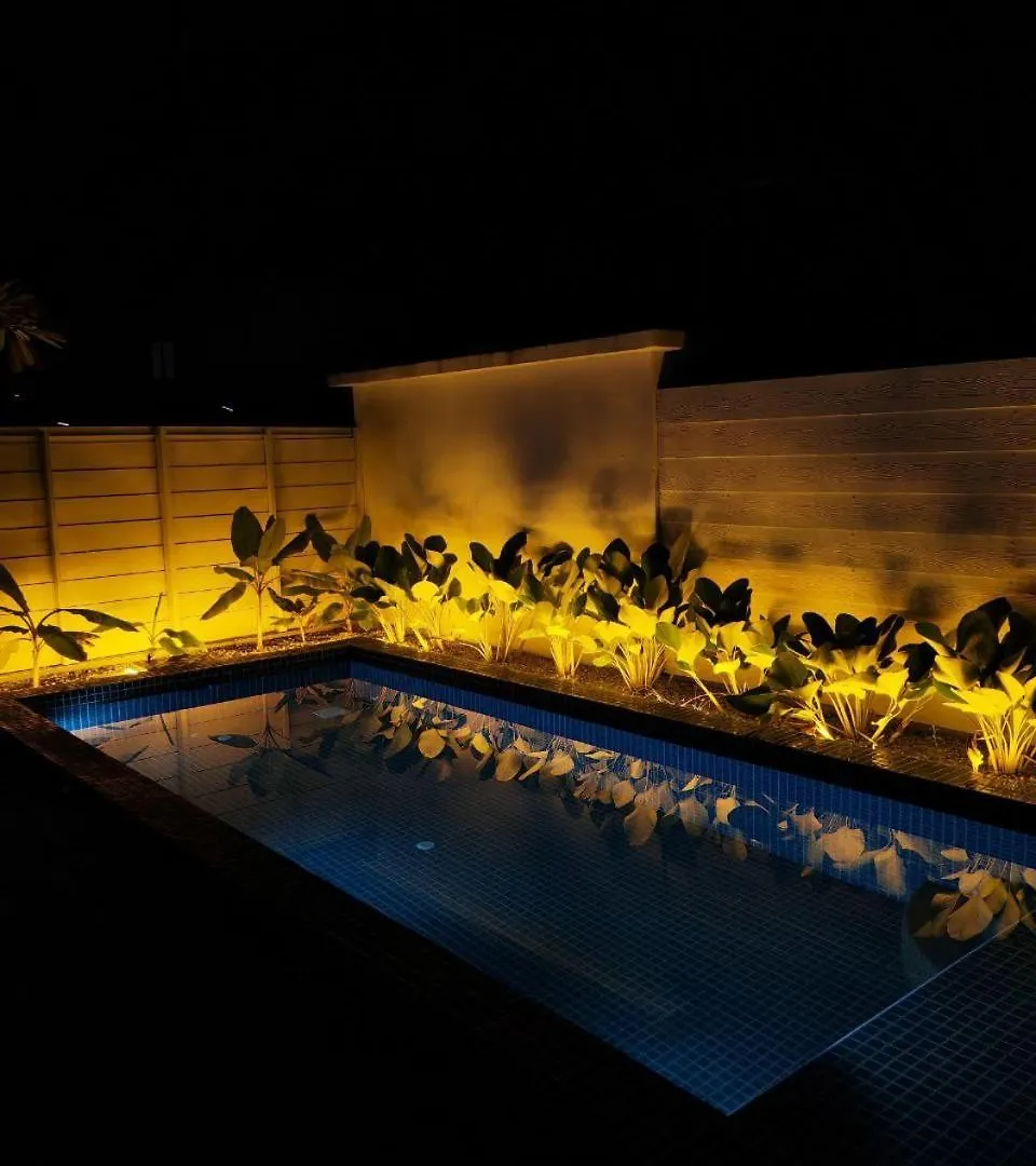 Found Mansion Hotel Pantai Cenang  Resort